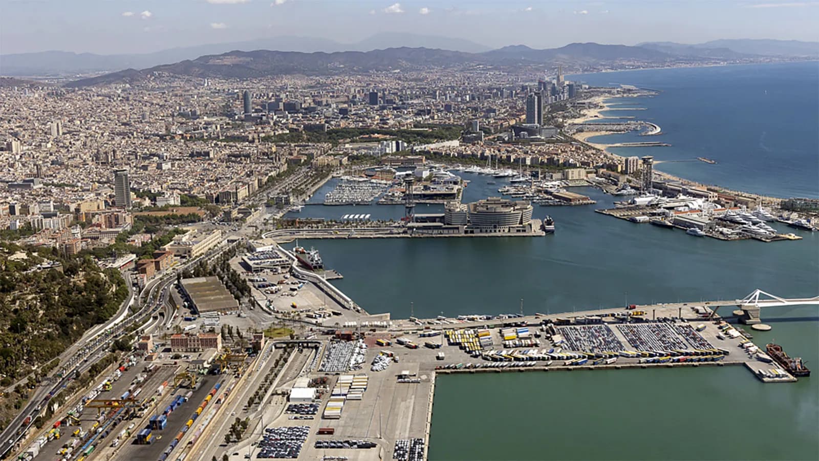 El Puerto de Barcelona reúne a 157 organizaciones en la memoria de sostenibilidad de su iniciativa 'Positive Impact'