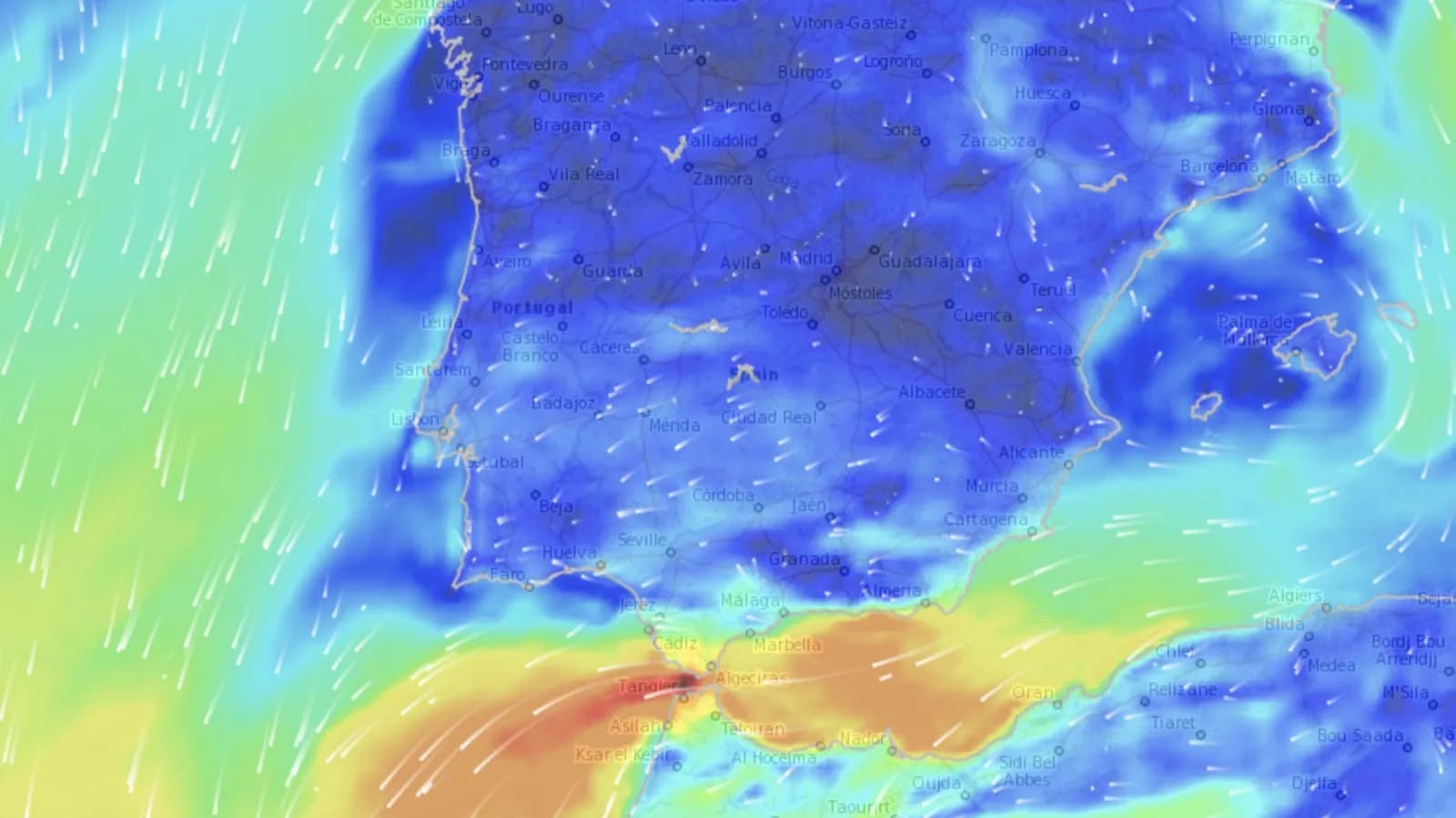 La Autoridad Portuaria de Ceuta alerta de fuertes vientos y oleaje para mañana miércoles