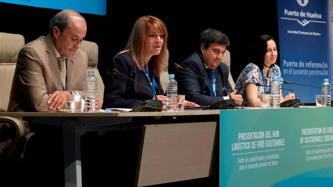 La Autoridad Portuaria de Huelva y Enagás promueven un hub logístico de frío sostenible