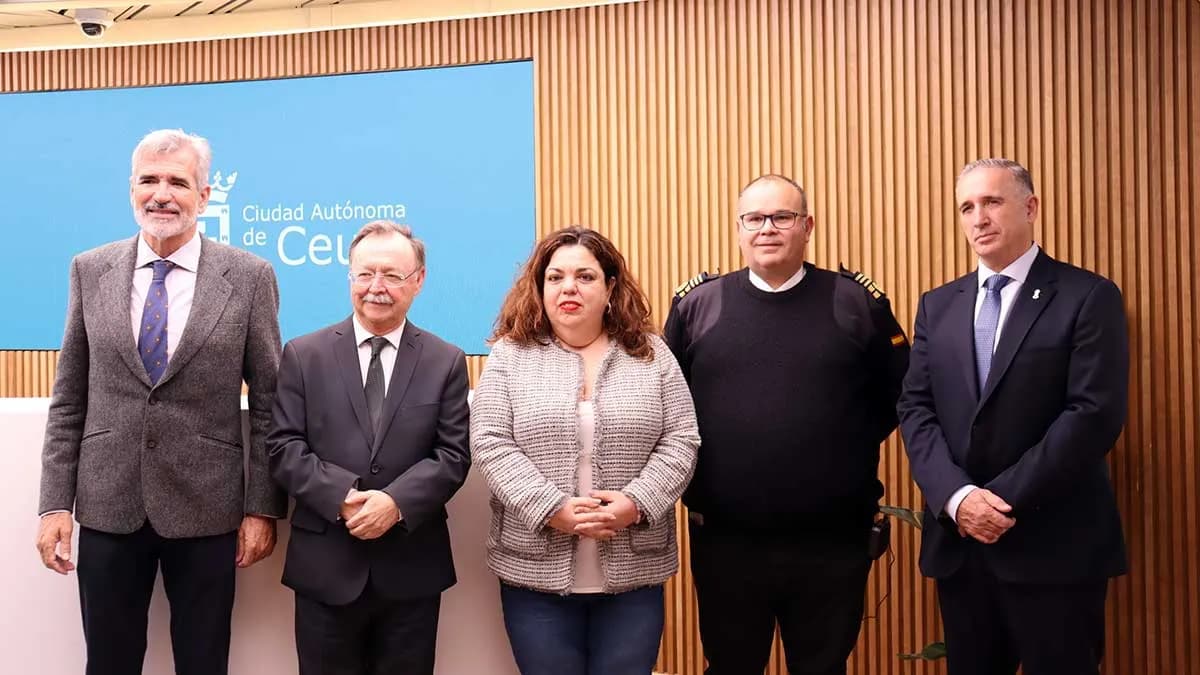 Baleària presenta oficialmente en Ceuta el fast ferry «Margarita Salas»