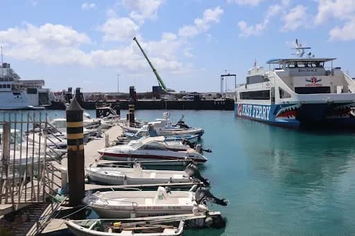 El club náutico de Lanzarote ampliará sus espacios tras la finalización de las obras del nuevo puerto de Playa Blanca