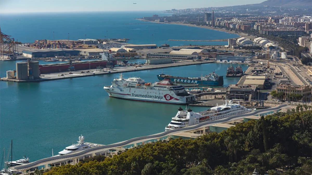 El Puerto de Málaga avanza en el proyecto del nuevo muelle de mercancías