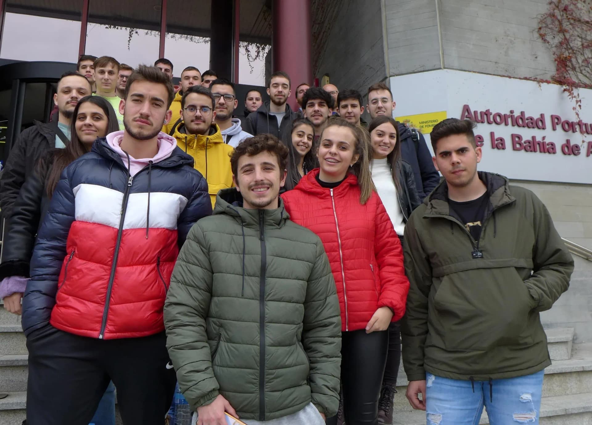 Visita de estudiantes de Córdoba al puerto de Algeciras