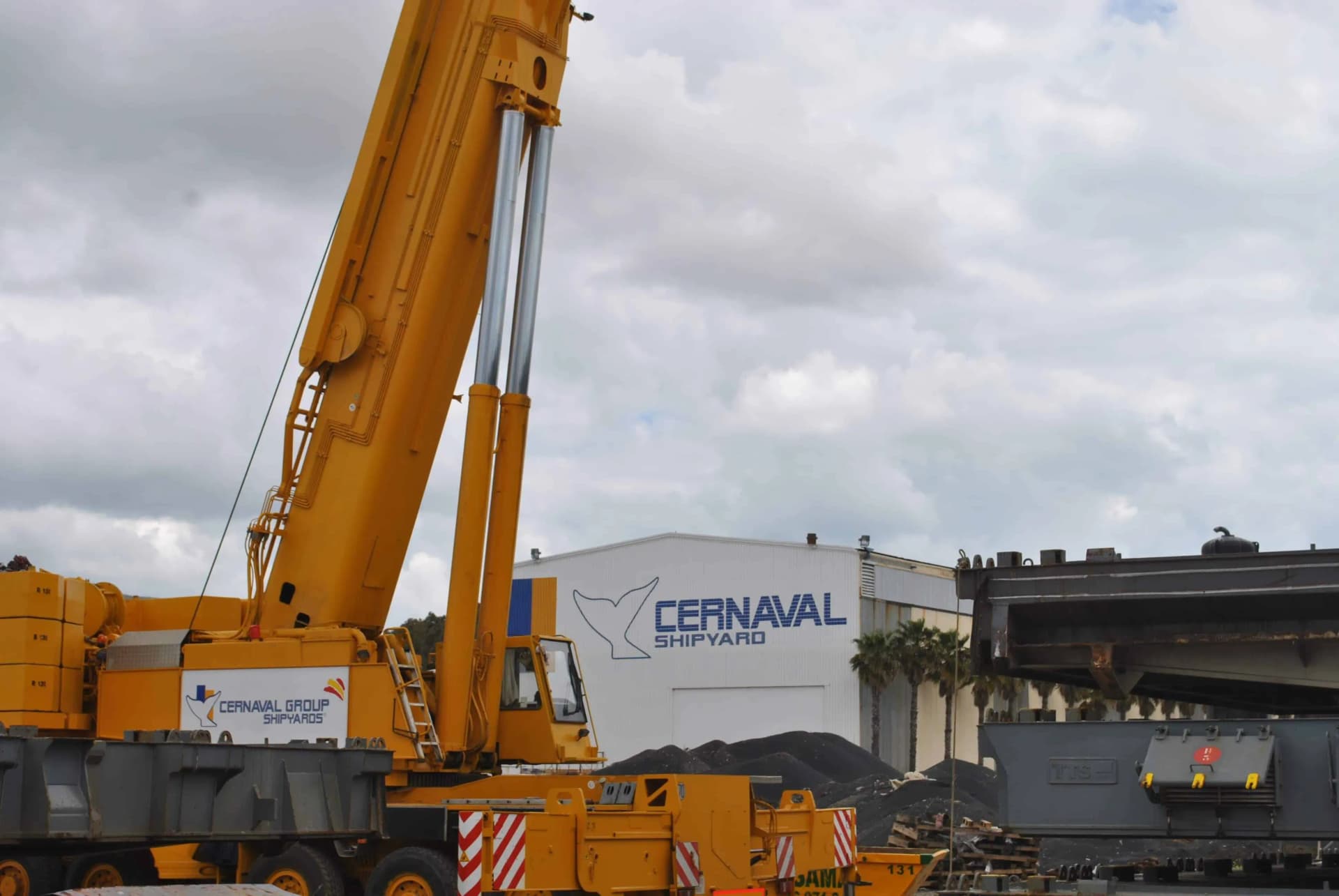 Cernaval busca personal para su departamento de Producción