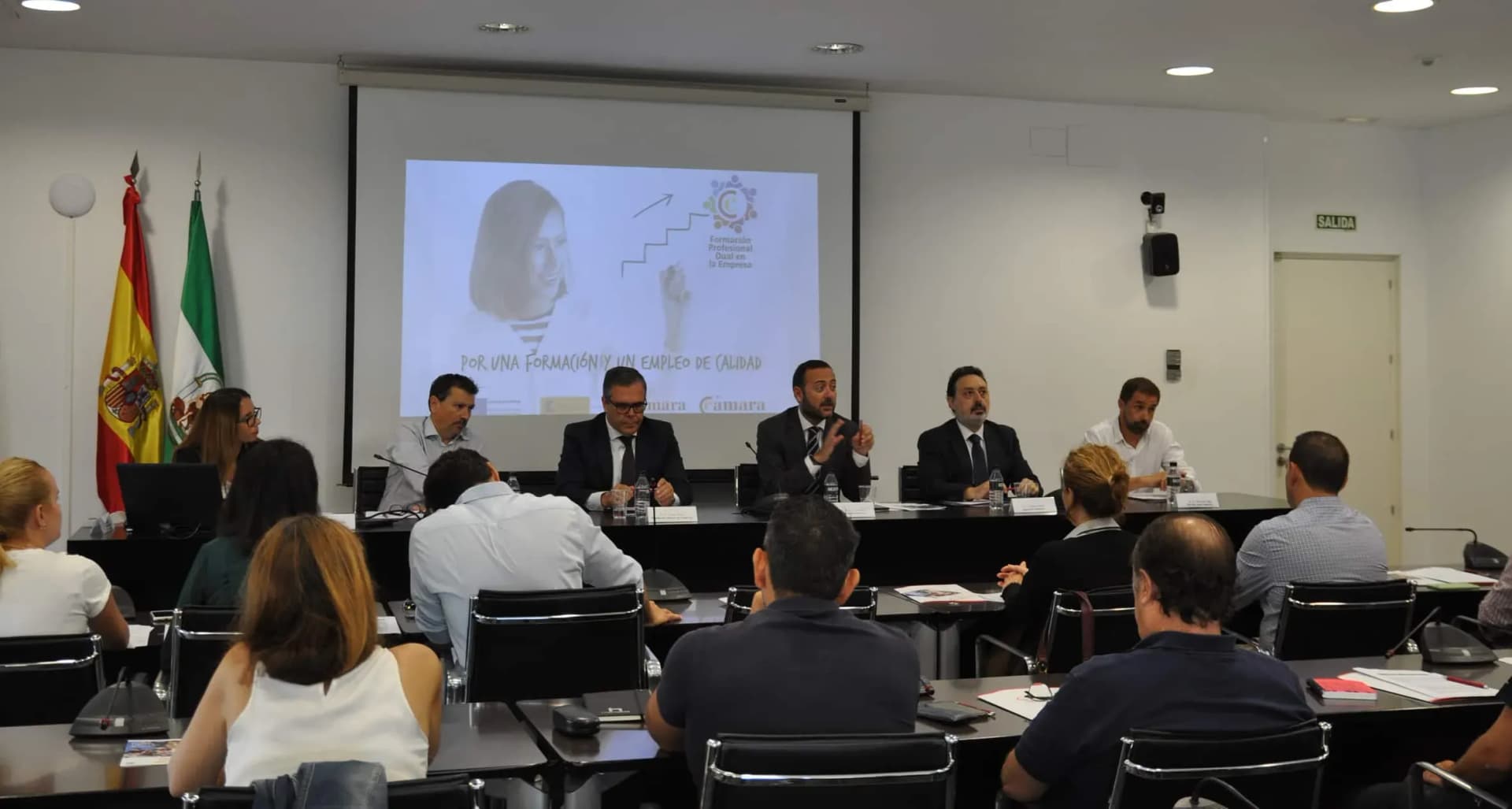 Medio centenar de empresarios se forman profesionalmente en la Cámara de Comercio