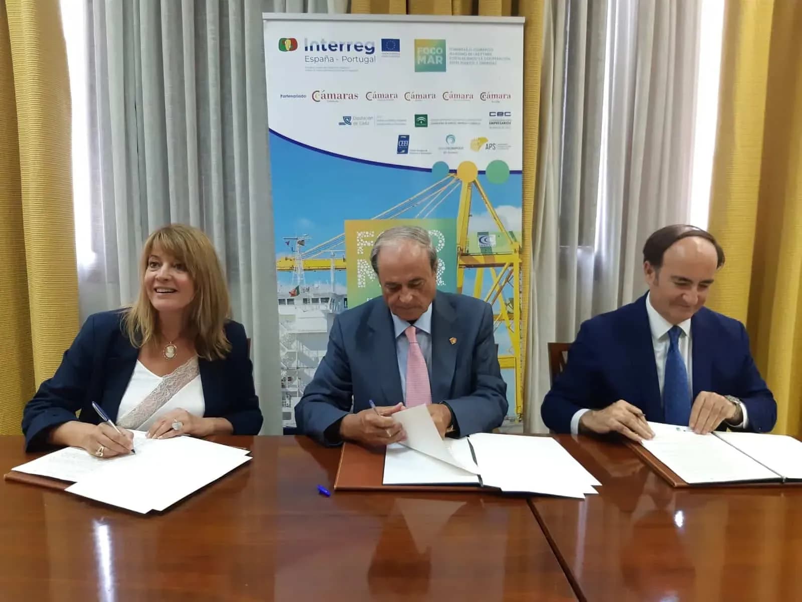 Focomar propicia un acuerdo de colaboración entre los puertos de Algeciras y Huelva