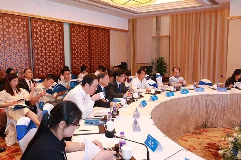Los presidentes de los puertos de Algeciras y Ningbo profundizan en las relaciones comerciales