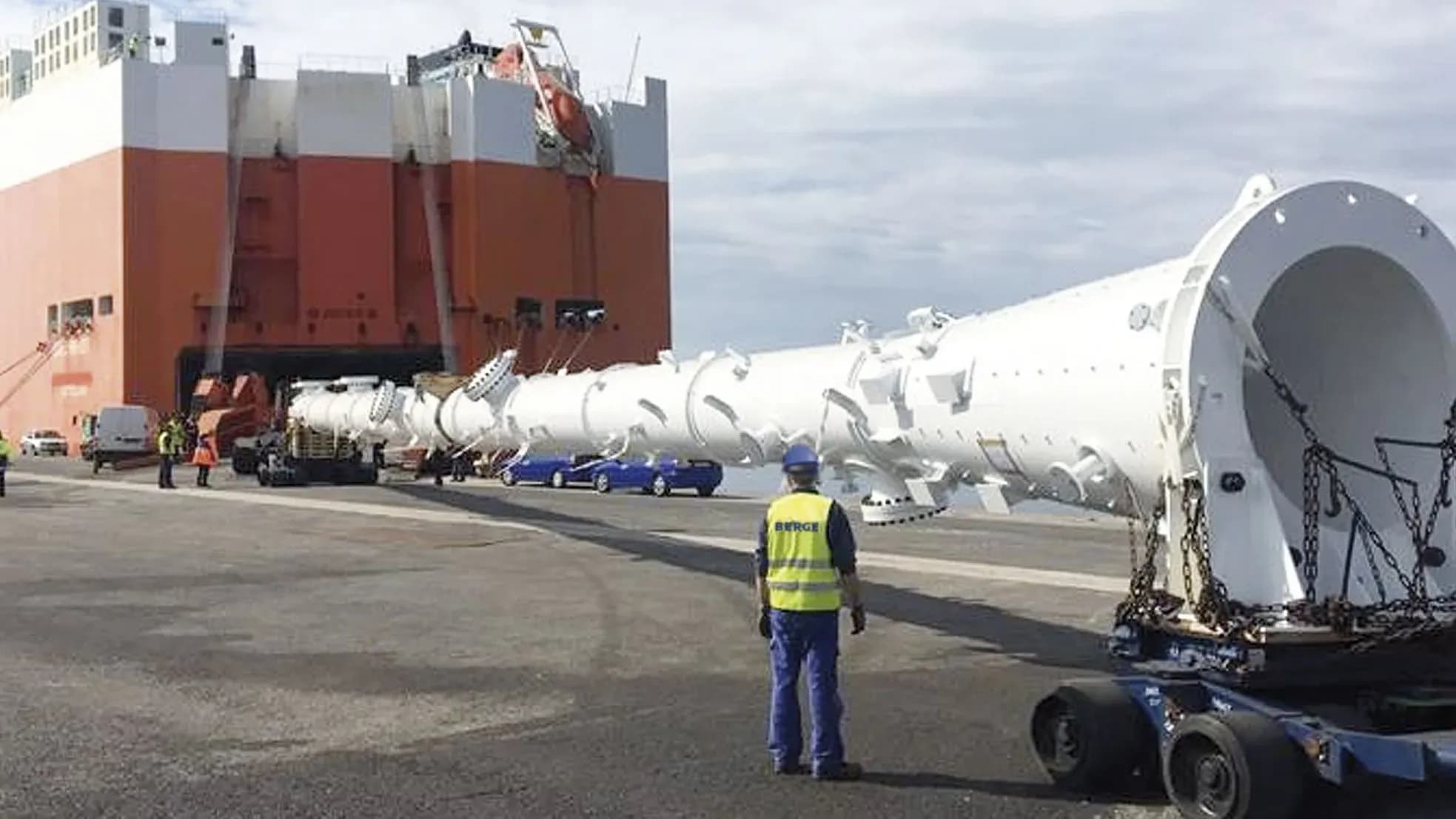 BERGÉ muestra sus soluciones de carga de proyectos especiales en BreakBulk Europe 2019