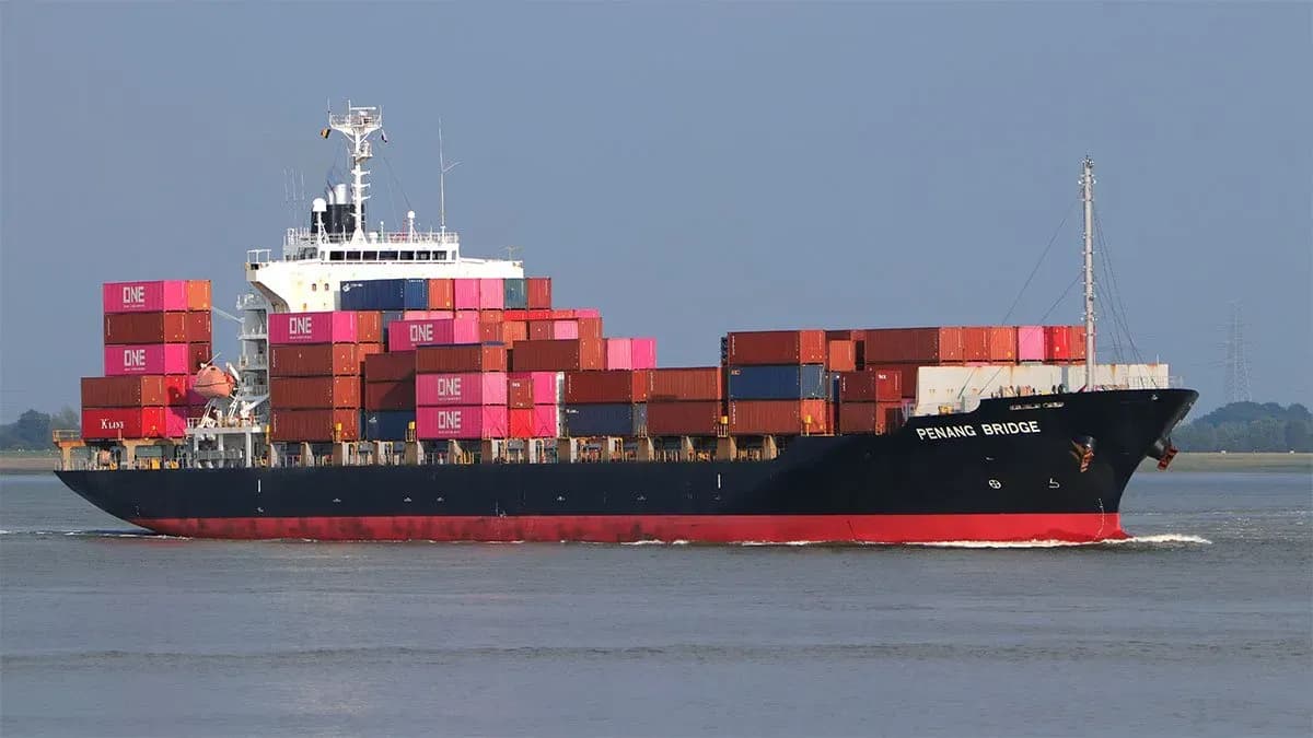 ONE anuncia dos nuevos servicios y la renovación de una ruta en el Mediterráneo con escala en Algeciras