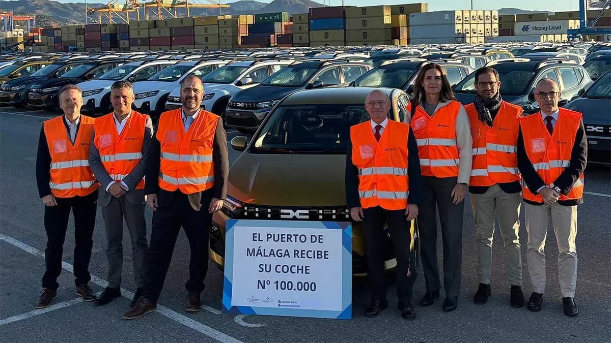 El Puerto de Málaga supera los 100.000 vehículos movidos en 2025 y cierra un ejercicio récord en tráfico de automóviles
