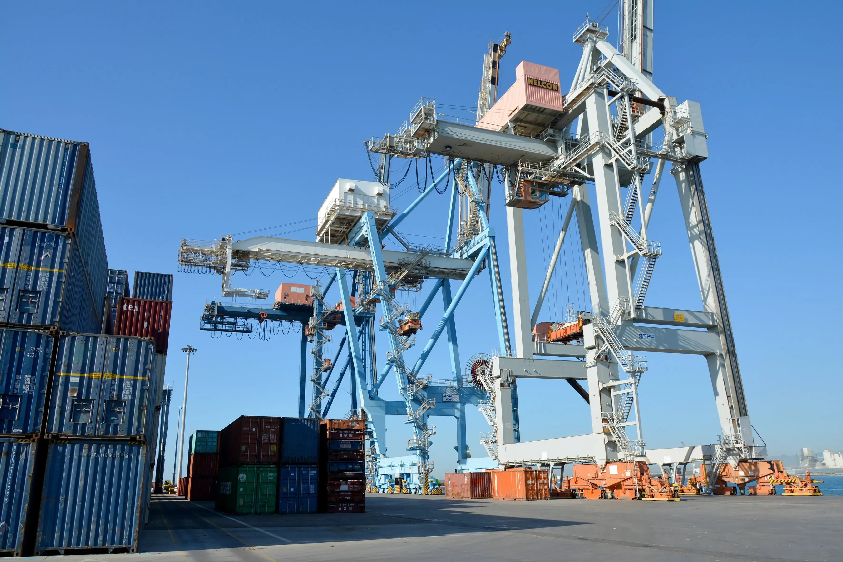 El Puerto de Castellón supera los 17 millones de toneladas y dispara su tráfico de contenedores un 20 %