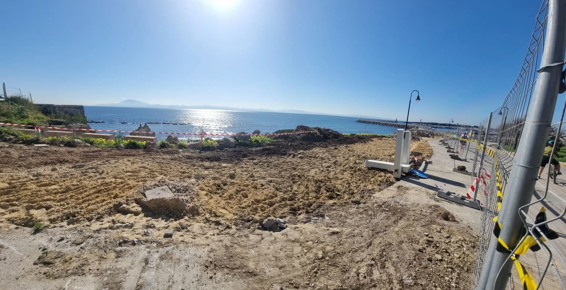Renovado el Paseo Marítimo María Coronel de Tarifa