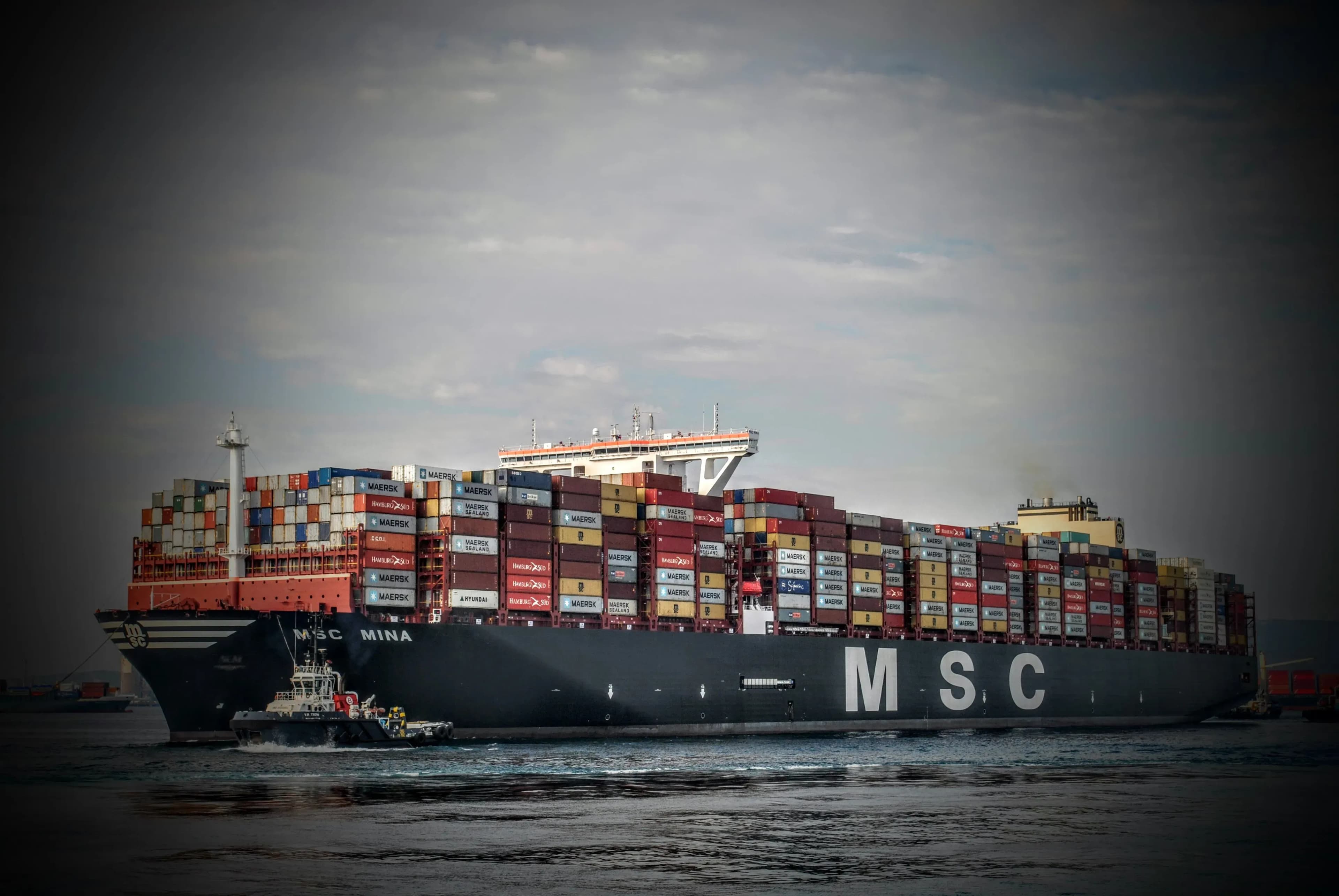 La flota mundial de portacontenedores supera los 33 millones de TEUs