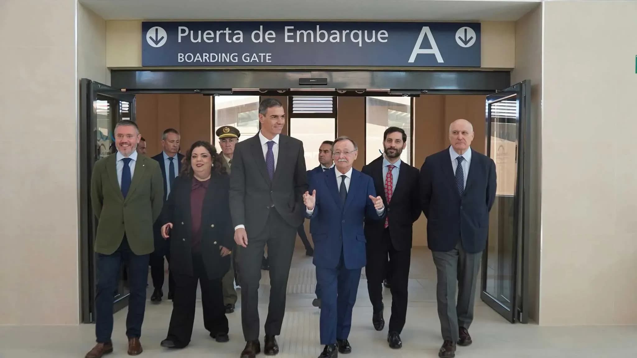 El presidente del Gobierno inaugura la nueva estación marítima del puerto de Ceuta
