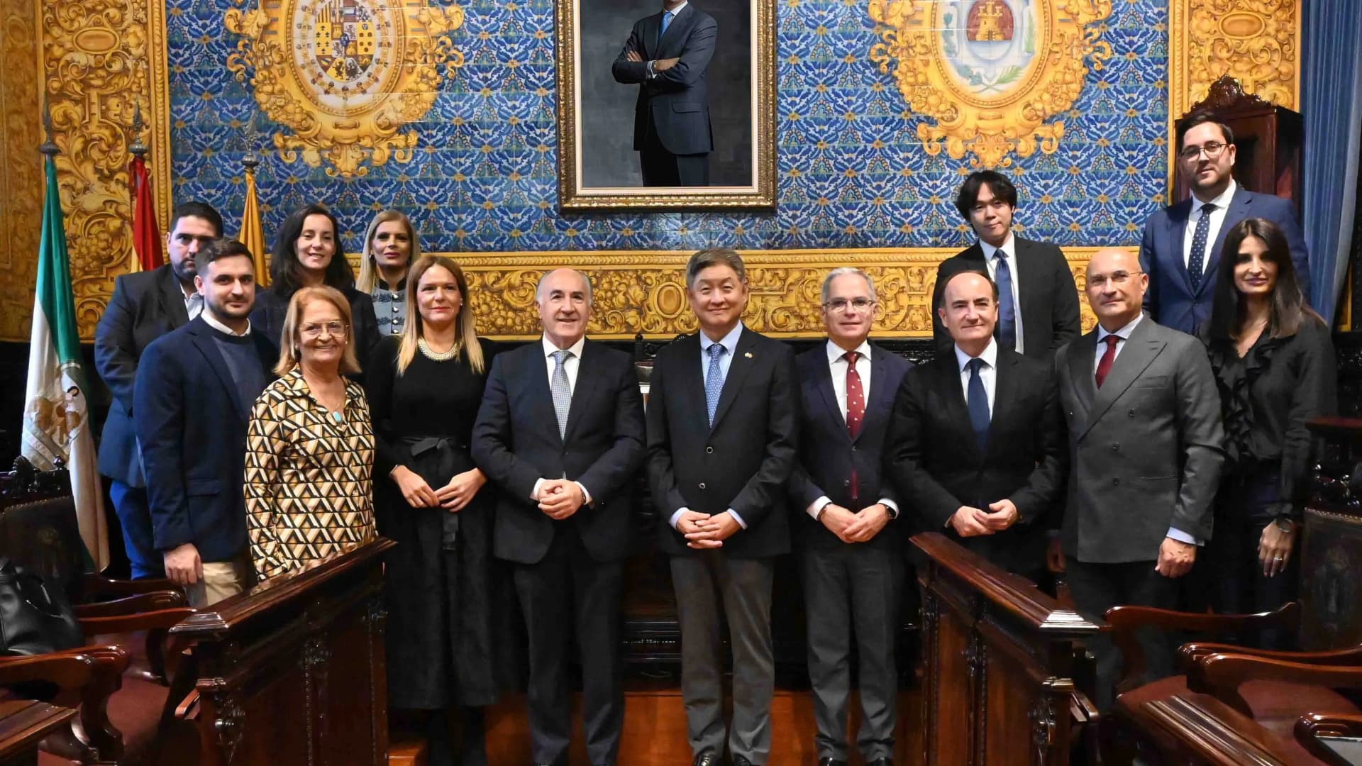 Algeciras recibe al embajador de Corea del Sur para reforzar lazos económicos y portuarios