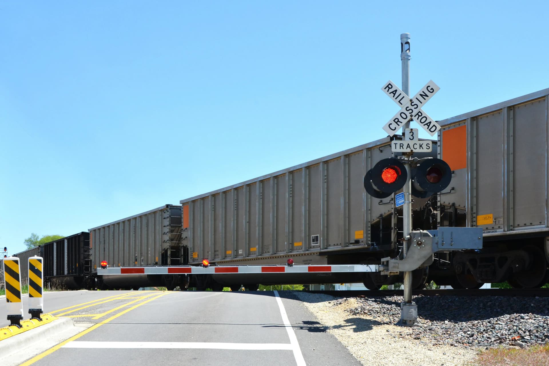 Adif adjudica a Hitachi Rail la señalización del nuevo acceso ferroviario al Puerto de Sevilla