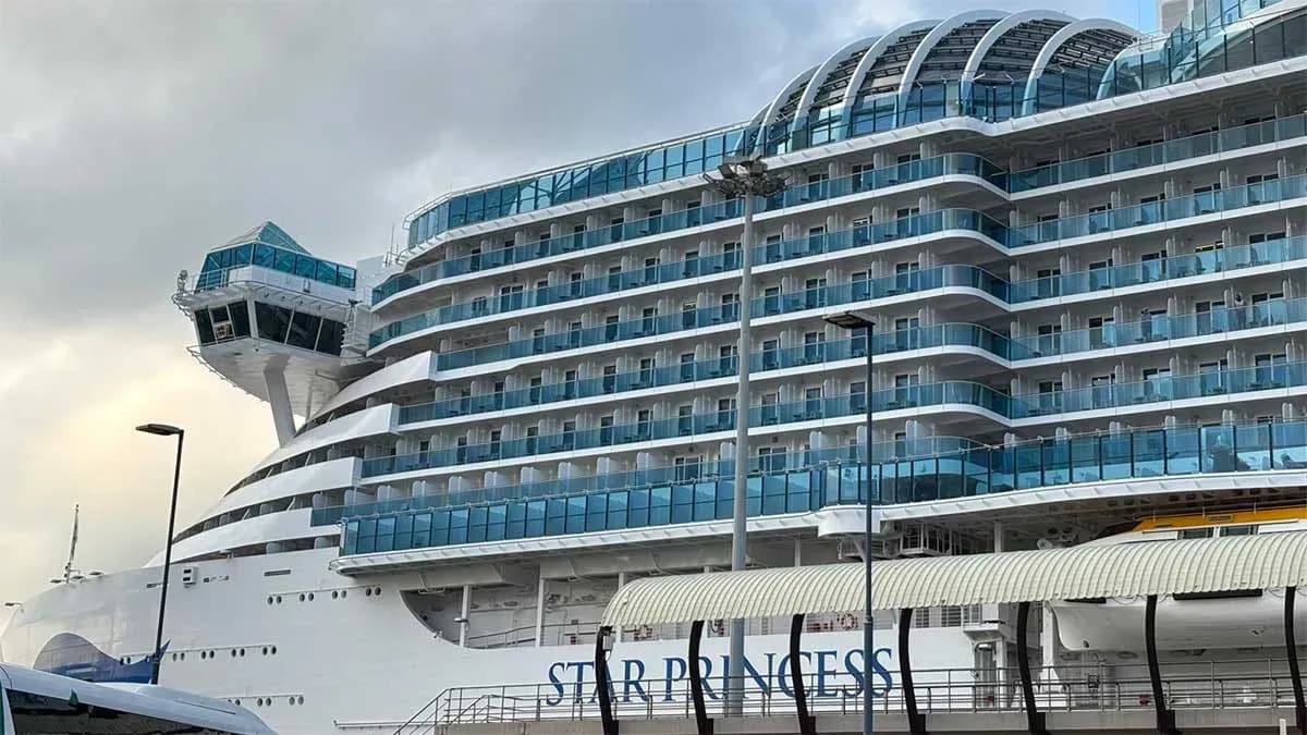 El Puerto de Málaga recibe la primera escala del Star Princess