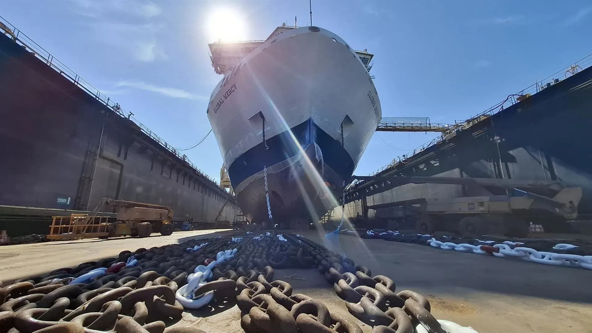 Navantia concluye la revisión técnica del ‘Global Mercy’ en Cádiz antes de su nueva campaña en Sierra Leona