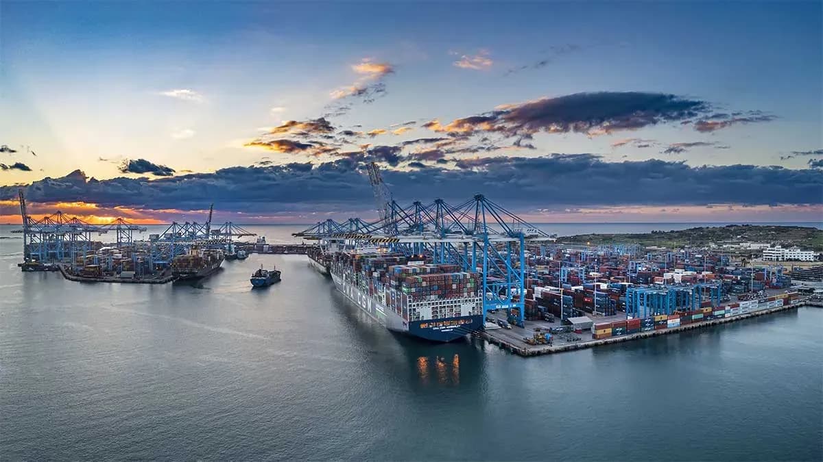 La Comisión Europea aprueba más de 31 millones de euros para mejorar la infraestructura y sostenibilidad de puertos en Irlanda, Francia y Malta