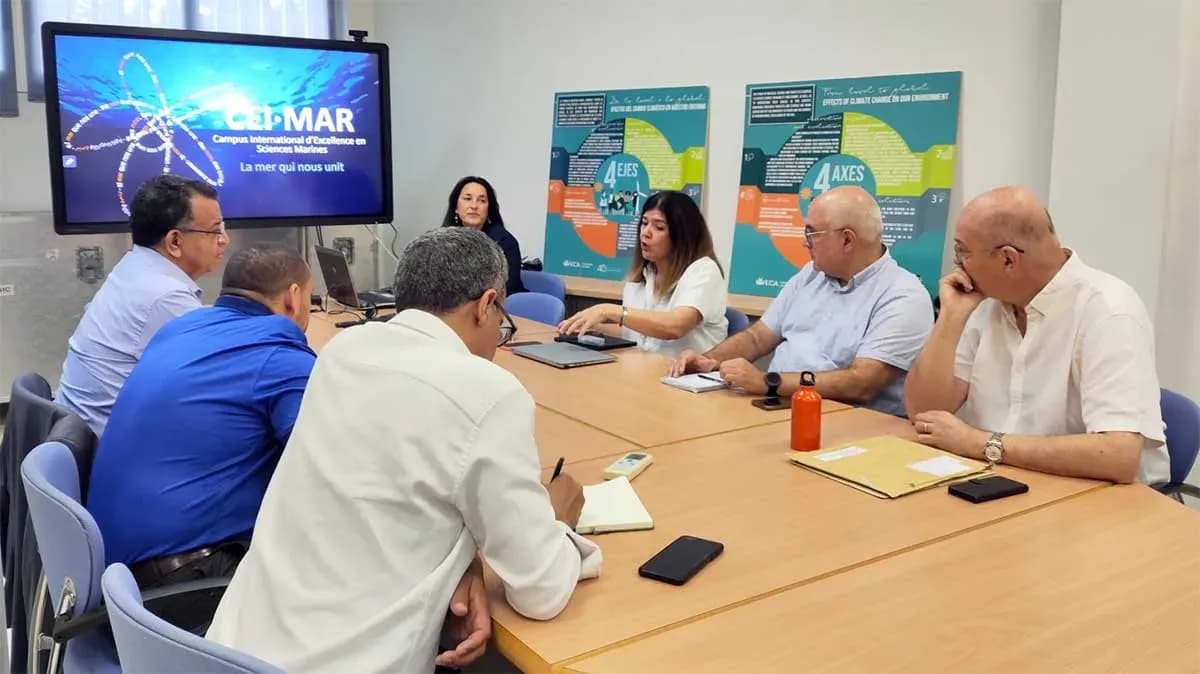 CEI·MAR y ThinkInAzul Andalucía exploran alianzas científicas con el INRH de Tánger