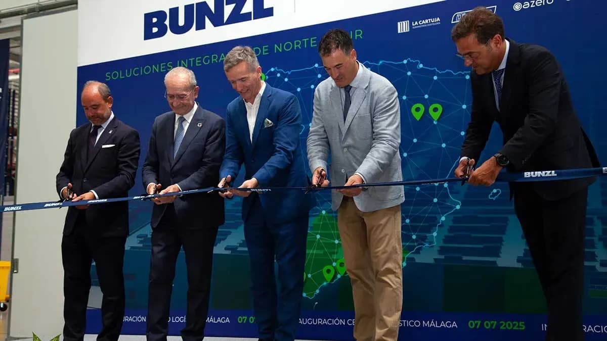 Bunzl inaugura en Málaga una plataforma logística con el respaldo de Andalucía TRADE