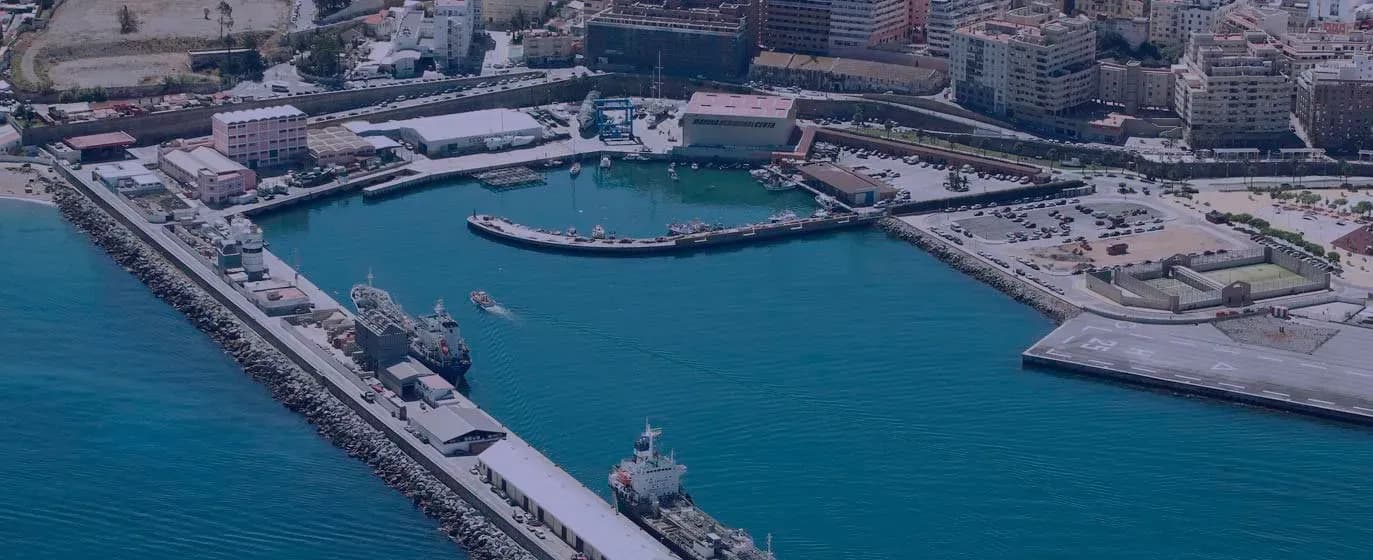 La Autoridad Portuaria de Ceuta licita un contrato de asistencia técnica para el control del tráfico marítimo