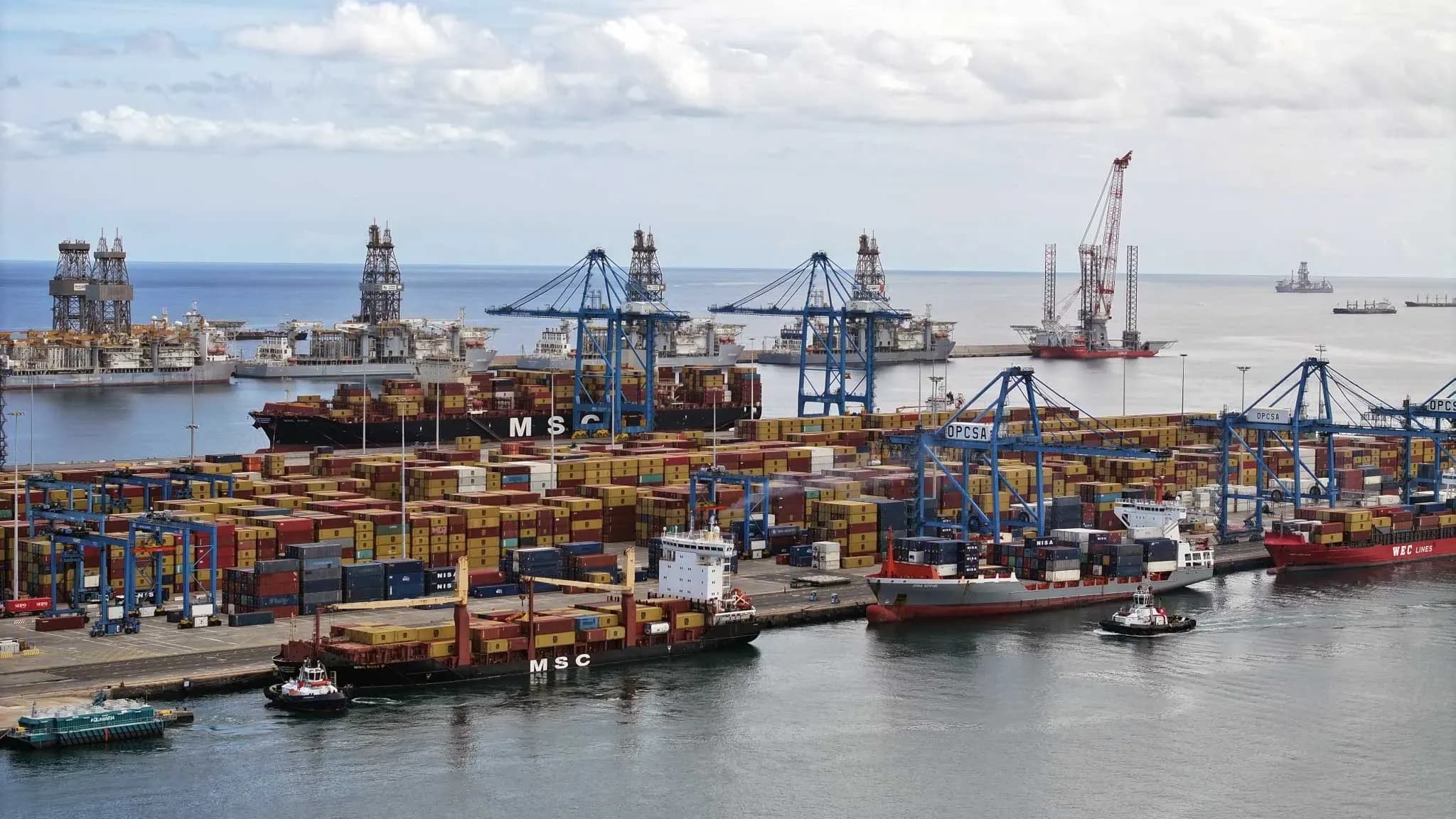 El tráfico portuario de Las Palmas crece un 12,83% en el acumulado de 2025 con 14,6 millones de toneladas