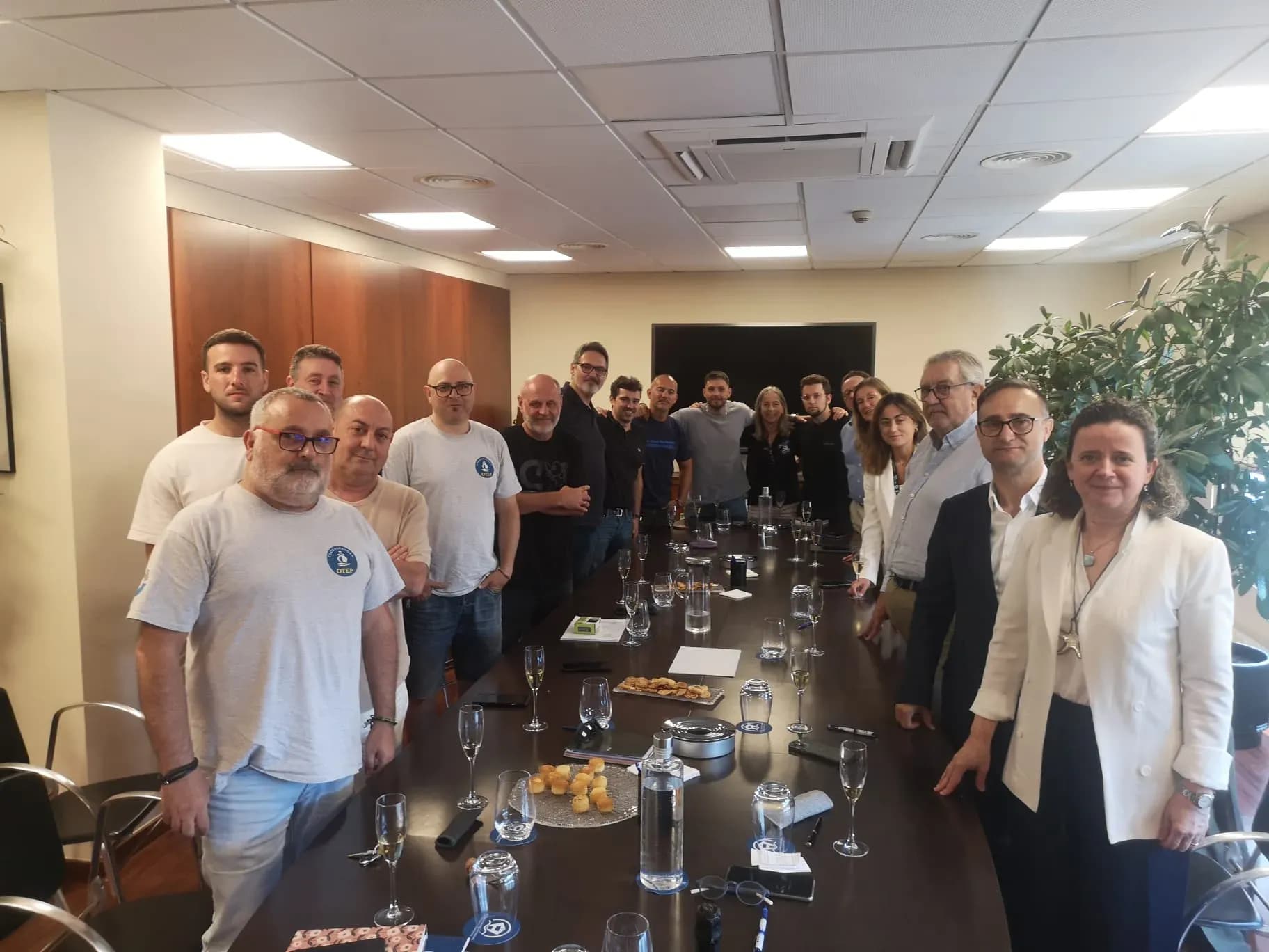 Firmado un nuevo convenio colectivo para el personal técnico y administrativo del puerto de Barcelona