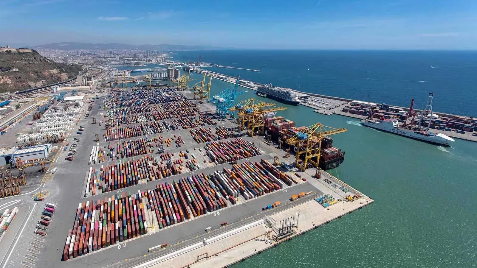 APM Terminals Barcelona y Valencia se incorporan a la red digital Portchain Connect