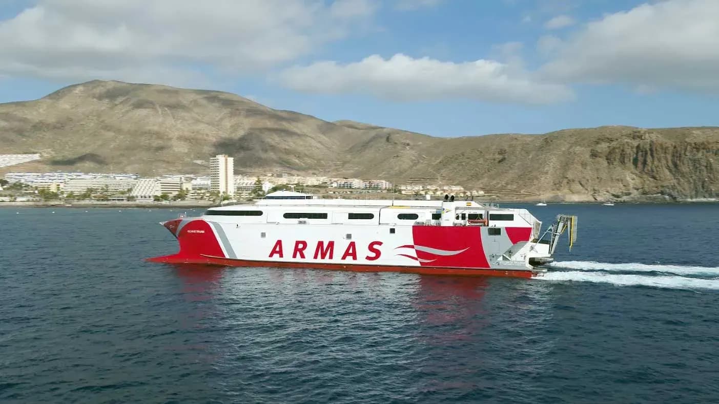 Armas Trasmediterránea lanza una promoción con un 20 % de descuento para viajar a La Palma