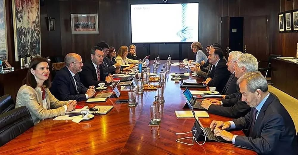 Puertos del Estado inicia la revisión de los Planes de Empresa 2026 con las Autoridades Portuarias de Algeciras y Las Palmas