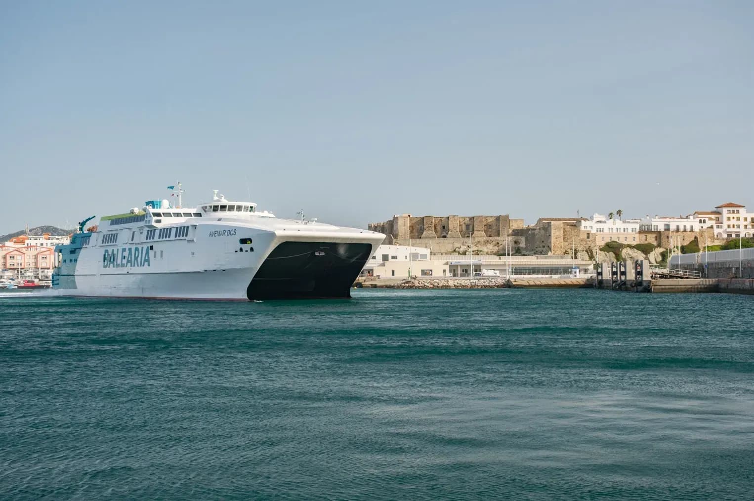 Baleària arranca la ruta Tarifa-Tánger Ville con el fast ferry Avemar Dos y una ambiciosa apuesta por la sostenibilidad
