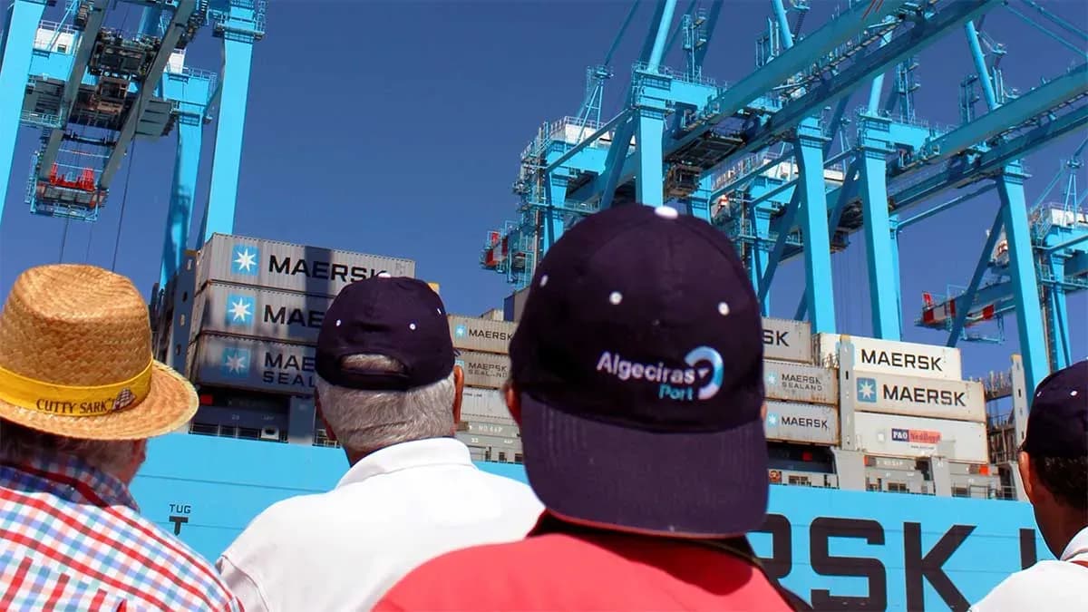 La APBA organiza la novena edición de “Conoce tu Puerto” con motivo del Día Marítimo Europeo