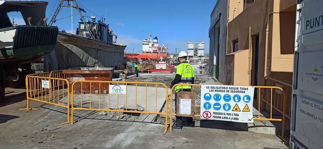 La Autoridad Portuaria de Ceuta acomete la rehabilitación de la lonja pesquera y el muelle de carga para optimizar su operatividad