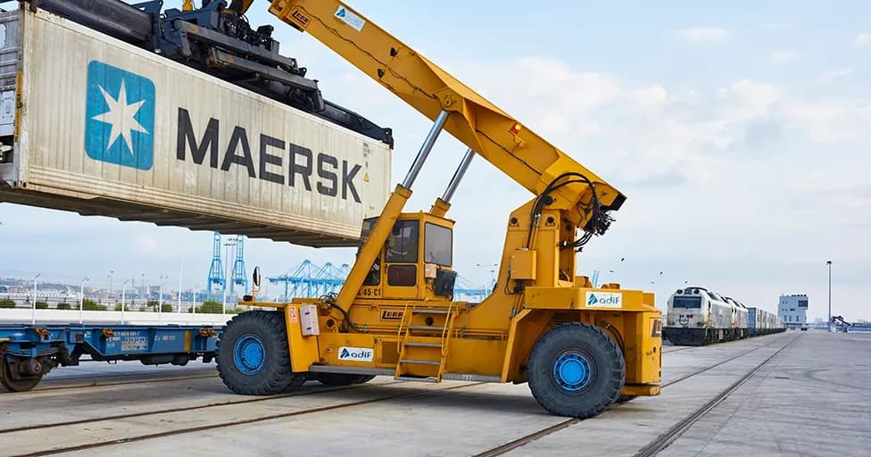 Renfe Mercancías inicia mañana el nuevo servicio ferroviario ‘reefer’ entre Algeciras y Marín