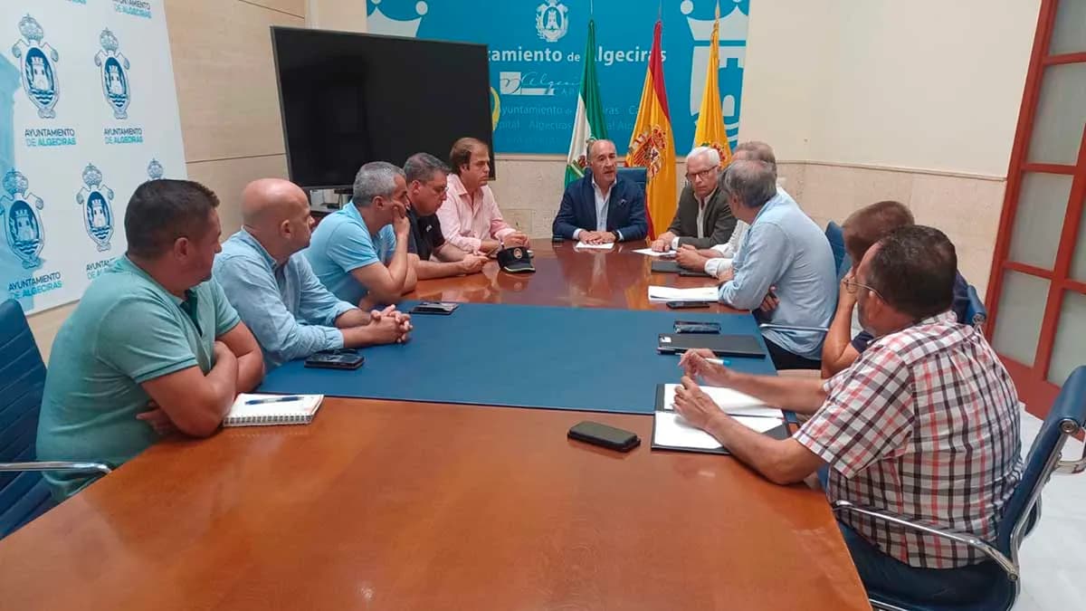El Ayuntamiento de Algeciras activa el operativo municipal de actuación ante un posible vertido del OS35