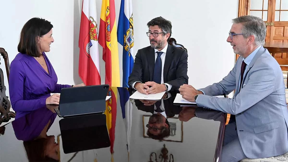 Santander constituirá el primer Foro Permanente Puerto-Ciudad en España