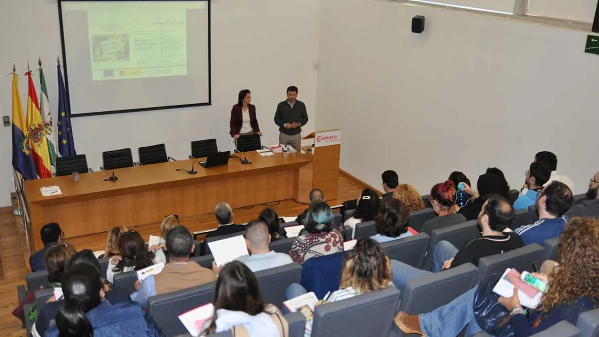 La Cámara de Comercio del Campo de Gibraltar impulsa el programa “Transfórmate en digital”