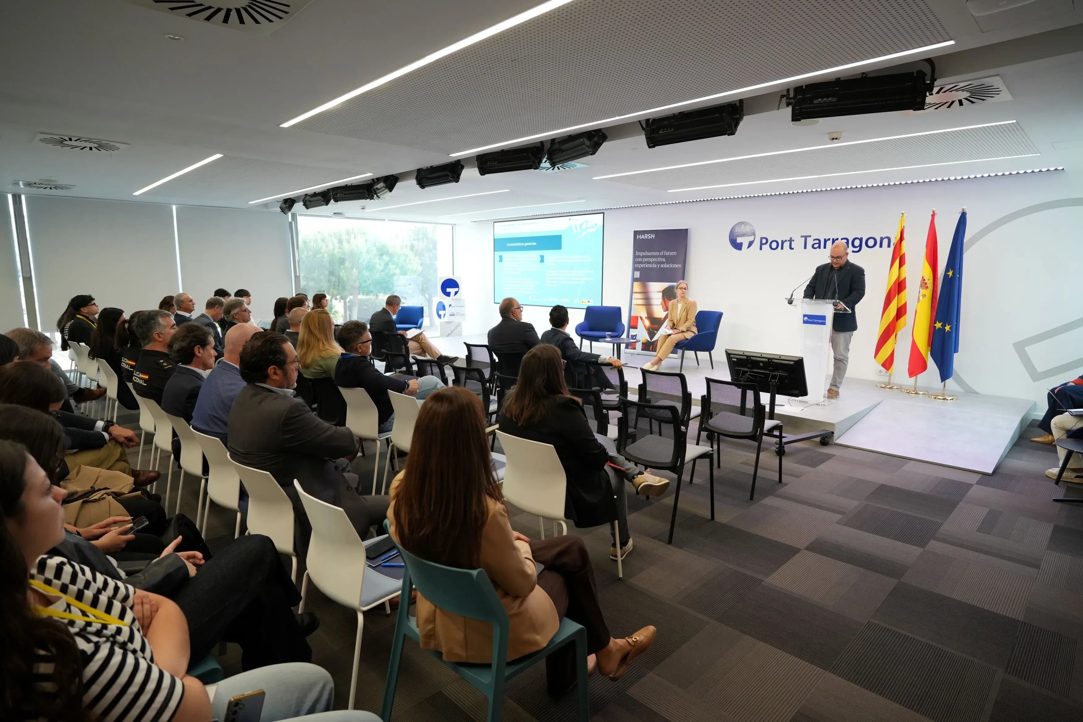 Port Tarragona reúne a expertos para analizar los retos del seguro marítimo-portuario en un contexto global incierto