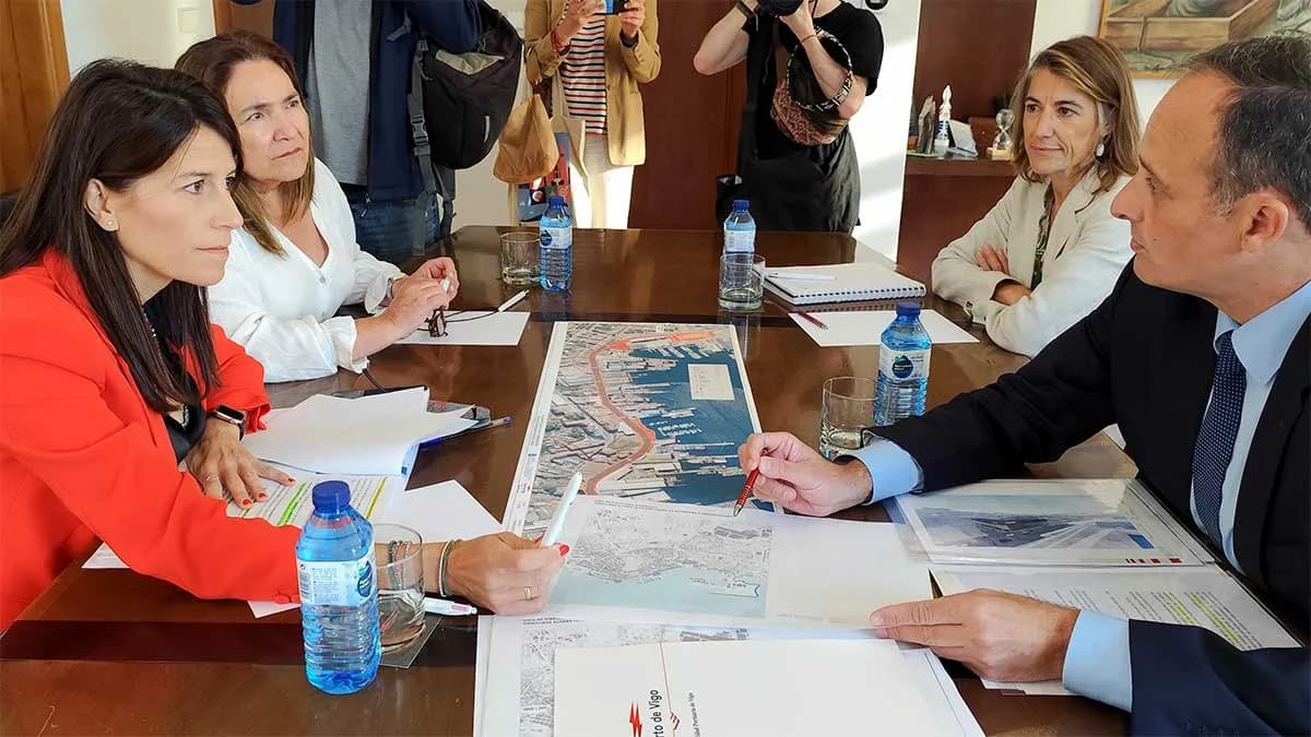 La Autoridad Portuaria de Vigo y la Xunta revisan el convenio para mejorar la movilidad y accesibilidad en la fachada marítima