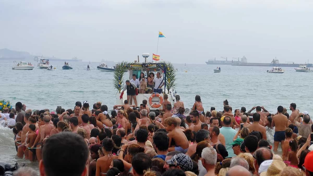 Algeciras celebra una nueva edición de la Romería Marítima de la Virgen de la Palma