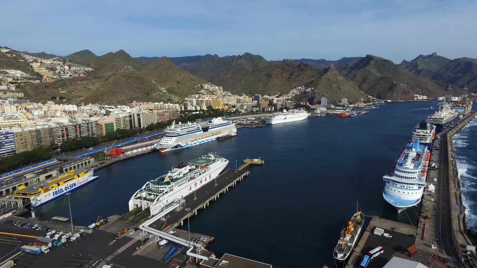 El puerto de Santa Cruz de Tenerife implementará un seguimiento sistemático del ruido ambiental
