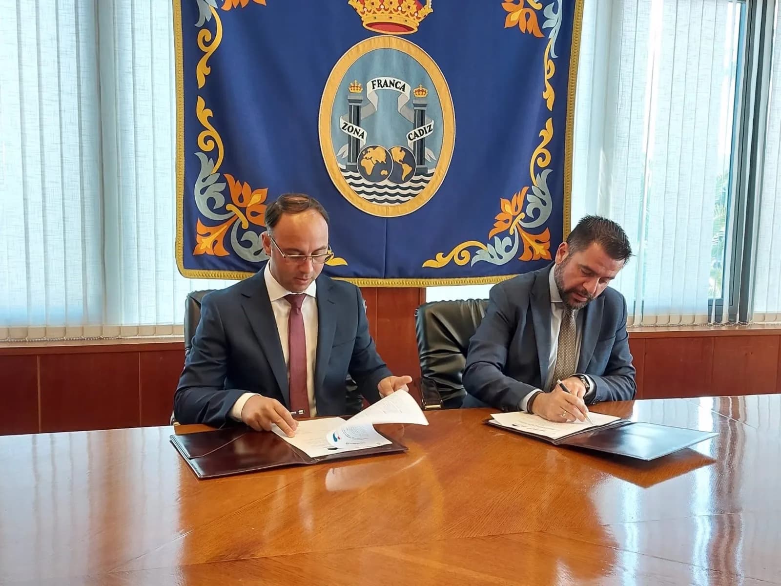 Las Zonas Francas de Cádiz y Santa Fé en Argentina, firman un acuerdo de colaboración