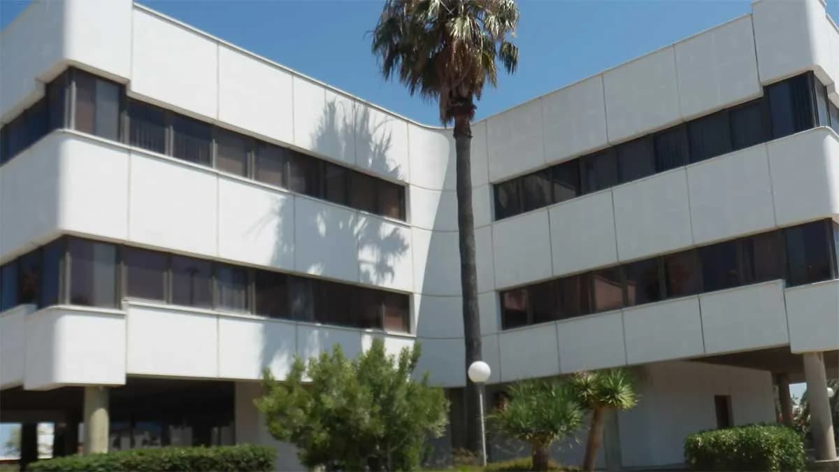 La Zona Franca de Cádiz adjudica las obras de adecuación del conocido como edificio en cruz