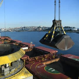 TMGA — Terminales Marítimas de Galicia en el Puerto de A Coruña: instalaciones de la terminal (imagen 2 de 4)