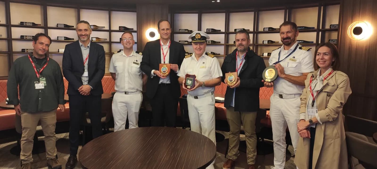 El Puerto de Vigo recibió al crucero “Arvia” con más de 7.000 personas a bordo