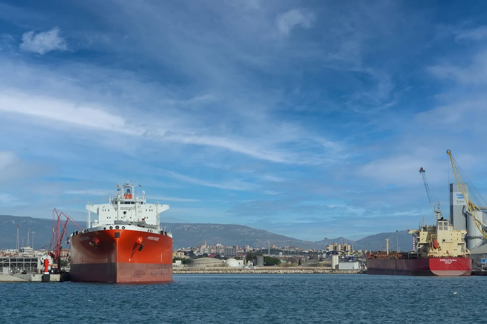 El Puerto de Tarragona cierra agosto con un aumento del 7,6% en el tráfico de mercancías