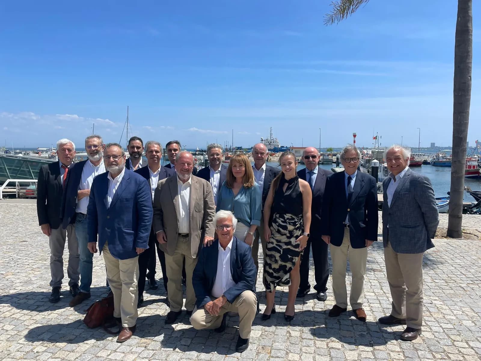 Consignatarios, estibadores y concesionarios de España y Portugal analizan la situación del sector