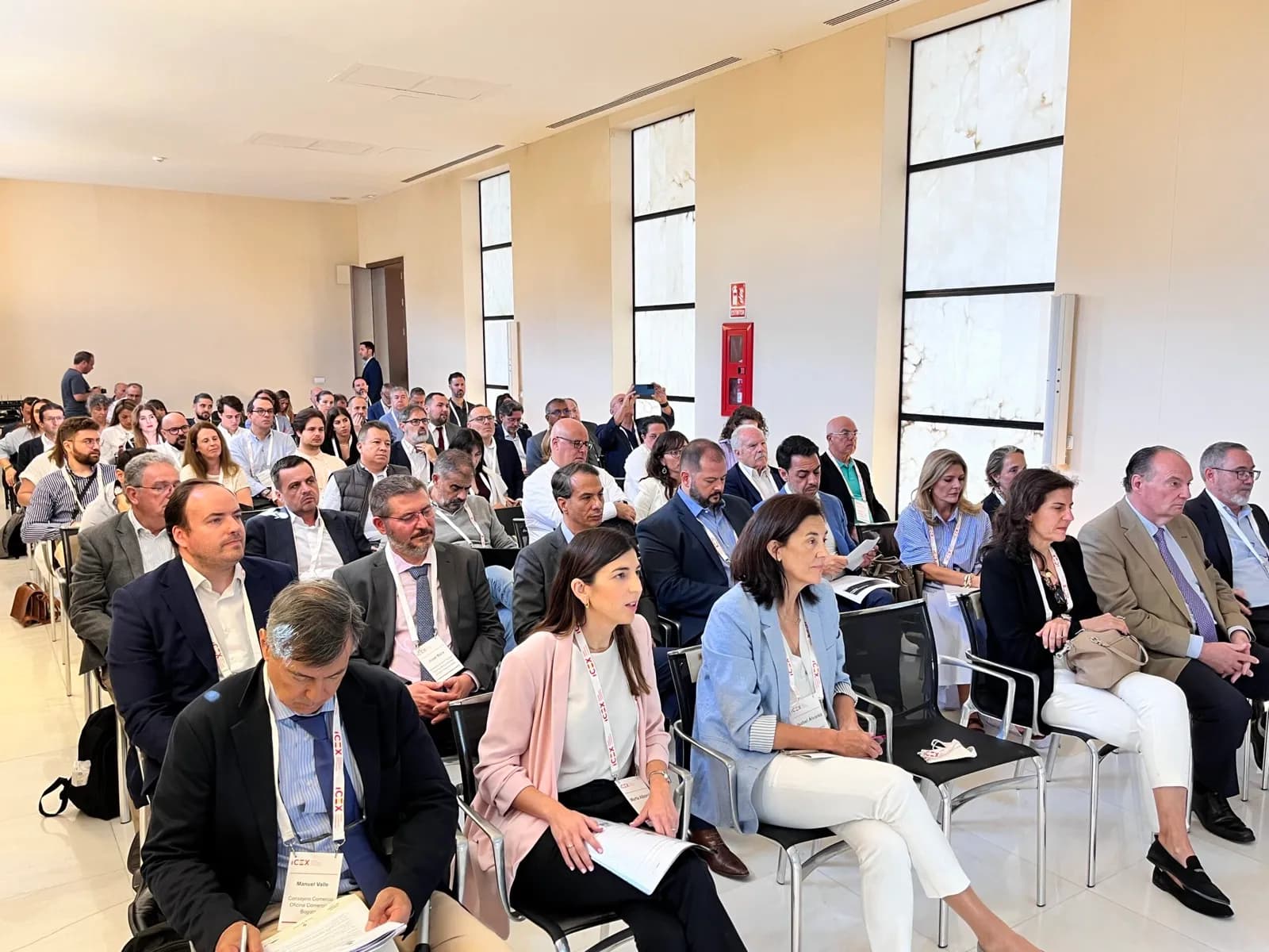 ICEX y la APV impulsan la internacionalización tecnológica del sector logístico con una jornada en Valencia