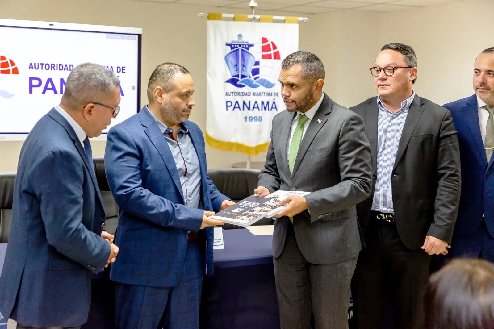 Panamá avanza en su posición como Centro Marítimo Internacional